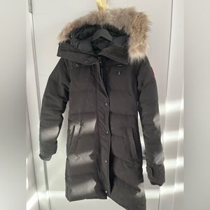 Authentic Canada Goose Shelburne Parka